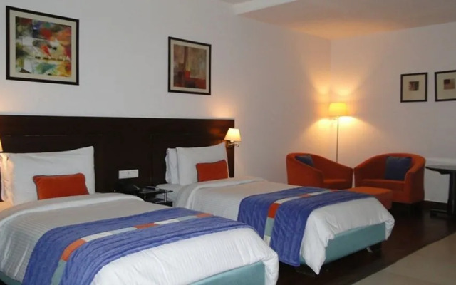 City Heart Sarovar Portico