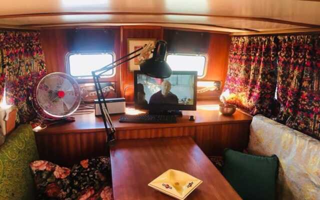 Bateau Croisière Bohème au calme