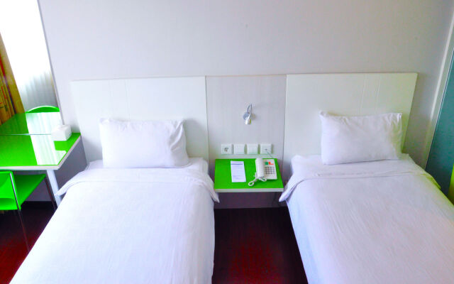 Hotel Everbright Ambon