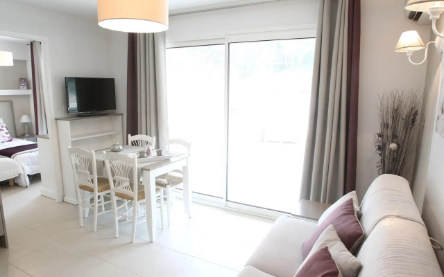 Modern and comfortable apartment near the Pont du Gard