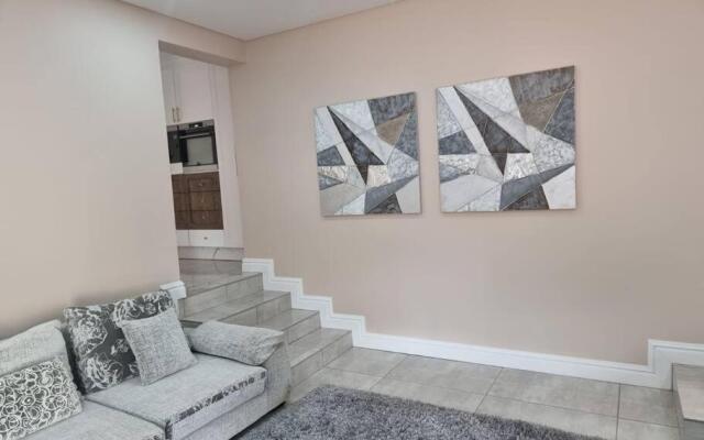 Beautiful 4 Bedroom Home in Durban North