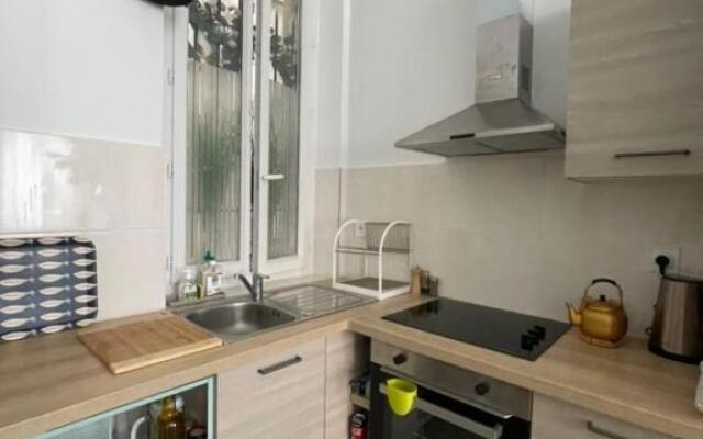 ELEGANT apt in the heart of MARSEILLE