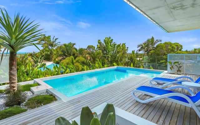 Magnificent views on Arkana, Noosa Heads