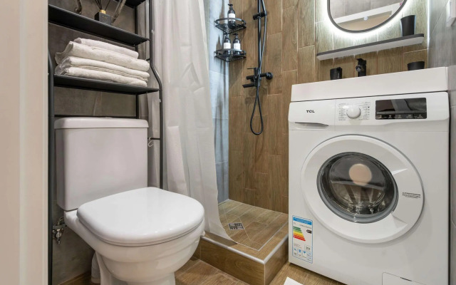 Метры в центре на улице Гатчинская 2/54