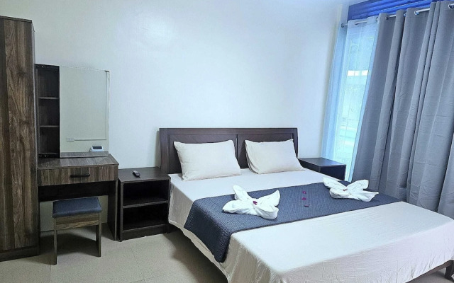 Mangotree Apartel & Resor