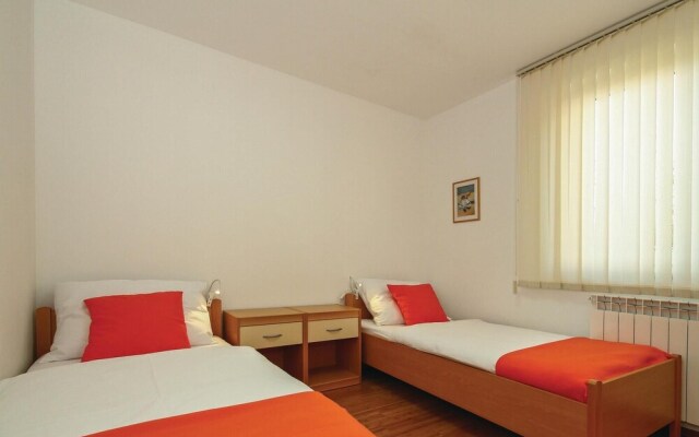 Nice Home in Umag With Wifi and 4 Bedrooms