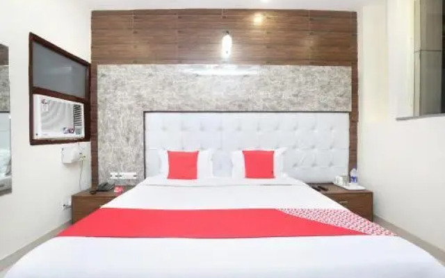 Hotel Prabhat By OYO Rooms