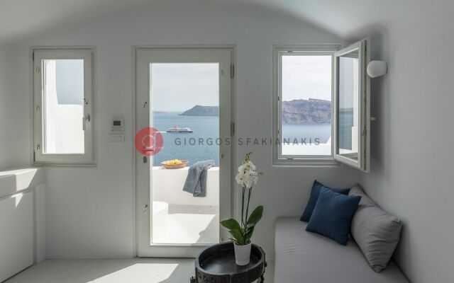 Aspaki Exclusive Hotel