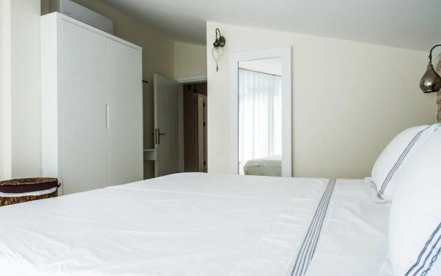 Villa Canim by Akdenizvillam