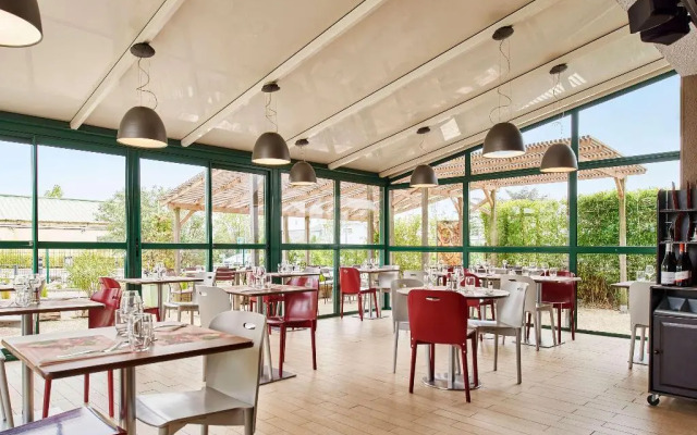 Sure Hotel by Best Western Valence Nord