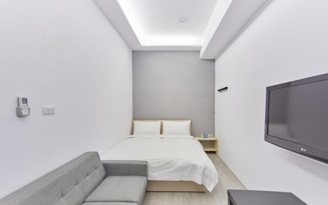 Taichung Fengjia Light