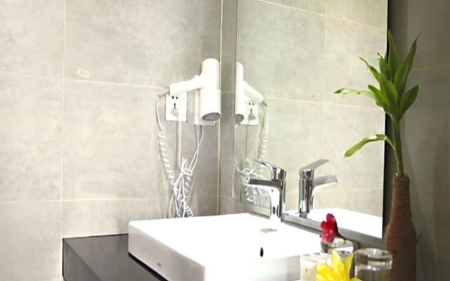 LCS Hotel & Apartment