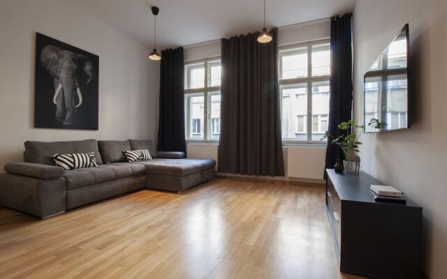 Krakovska Apartmeet