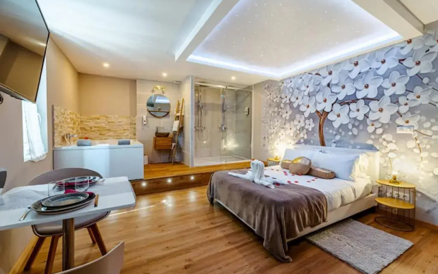 Studio romantique Baignoire XXL double Port Vieux La Ciotat