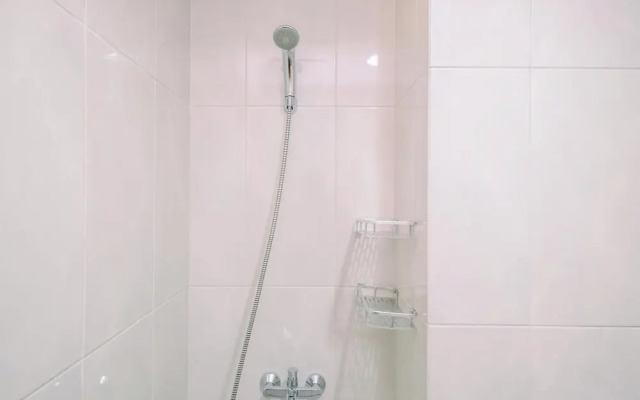 Modern Look And Comfortable Studio Evenciio Margonda Apartment