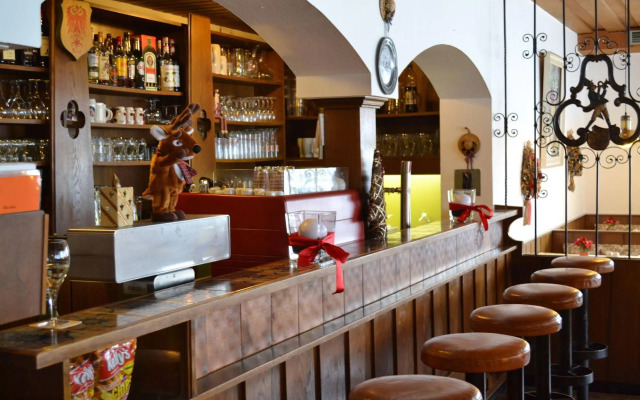 Hotel Aurach