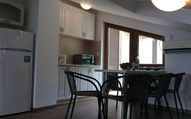 Olive Terrace Apartments 3