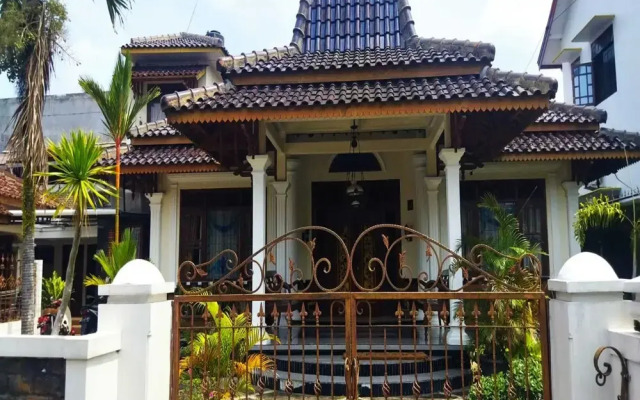 Griya Joglo Kaliurang