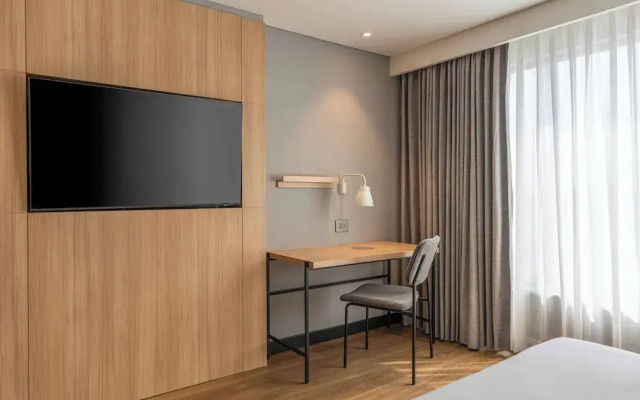 Park Inn & Suites By Radisson Thrissur East Fort