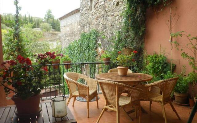 Cal Cabré del Priorat. Rural Hotel