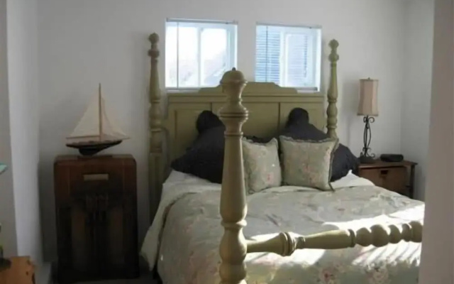 Island View Inn