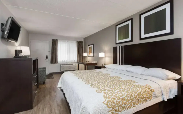 Days Inn Harrisburg North