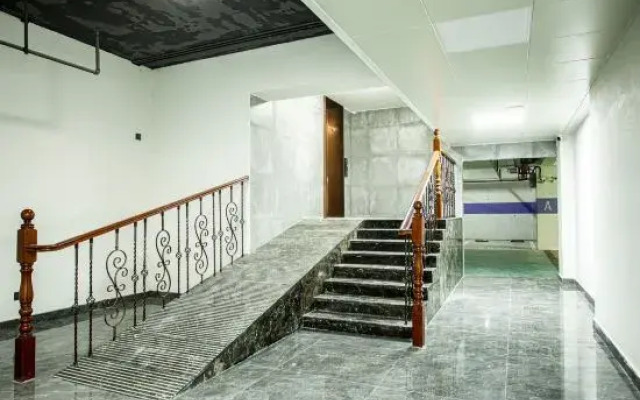 Jinjiang Metropolo (Langshan Scenic Spot hotel of Nantong University)