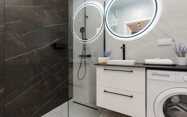 Warsaw Apartament Praga + AC by Renters