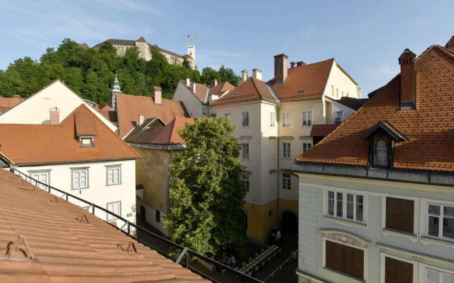 Tromostovje apartments