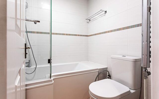 Stunning Flat in the Heart of Parsons Green