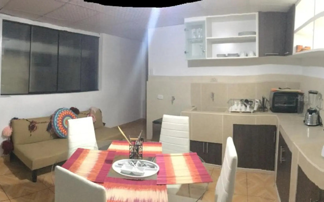 Panoramic independent apartment-Regen Wasi