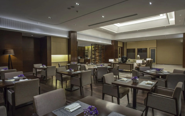 Holiday Inn Qingdao Expo