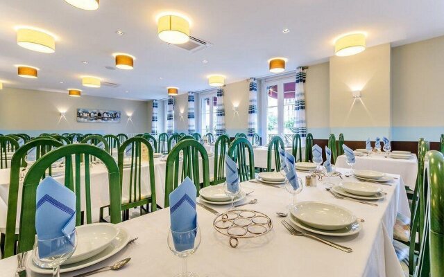Hotel Saint Louis de France
