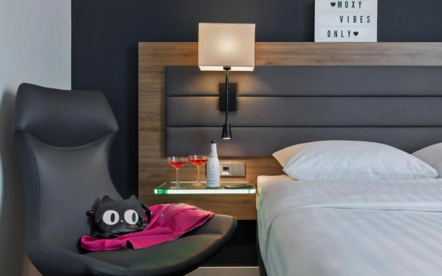 Moxy Copenhagen Sydhavnen
