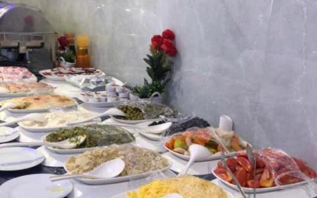 Thekra Hotel