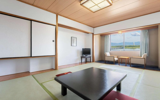 Grand Mercure Lake Hamana Resort & Spa