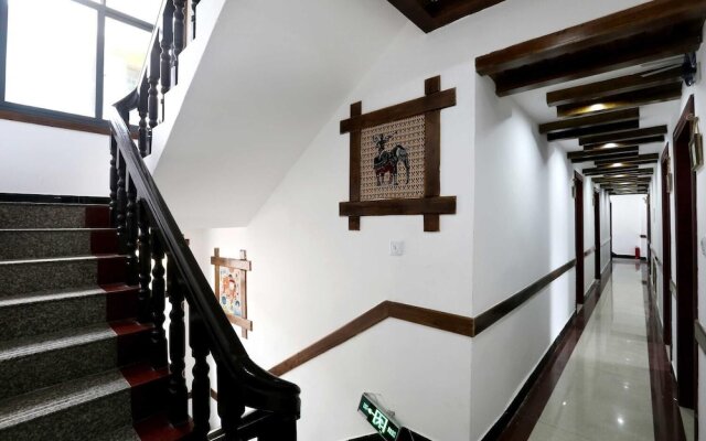 Bugu Hostel