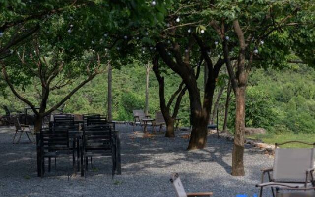 Yuntai Mountain Yiyuan