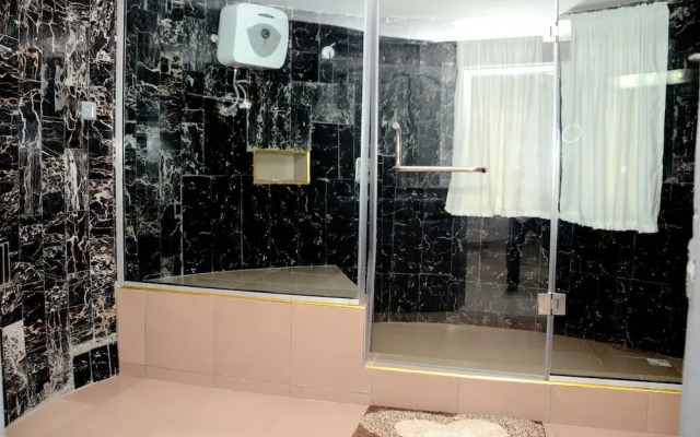 Cynarisso Hotel Lagos