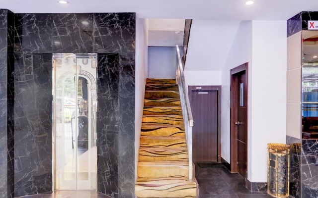 Townhouse Oak Batam near Grand Batam Mall formerly Lucky Star Hotel — фото 2