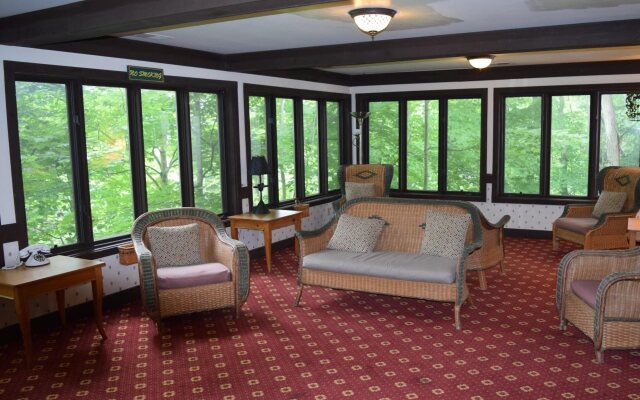 Spring House Inn