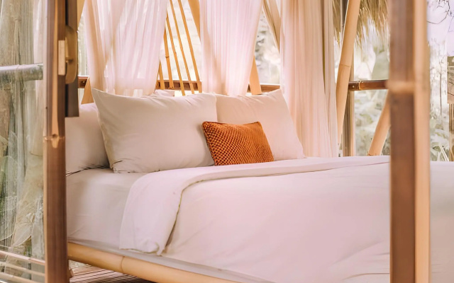 Hideout Eco Bamboo House Bali — 3-star hotel in Selat