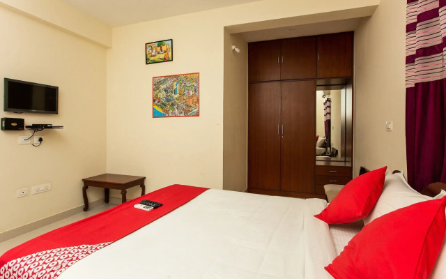 OYO 15701 River View Residency
