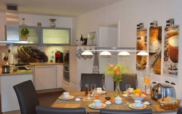 Siam Comfortable Holiday Residence