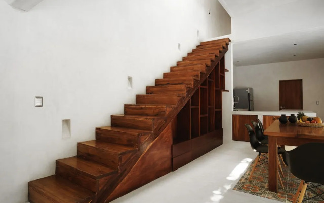 The Mayan Jungle House
