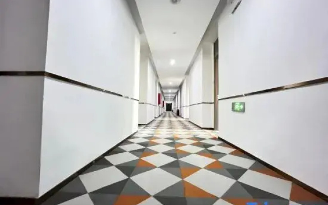 Shell Hotel (Lu'an Zhongzhou Furniture City Shop)