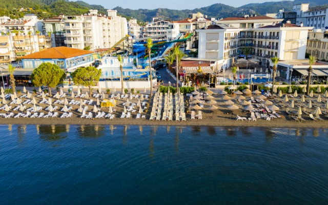 Motto Premium Hotel & Spa