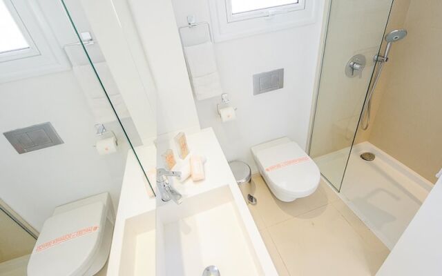 Rent Private Villa 100