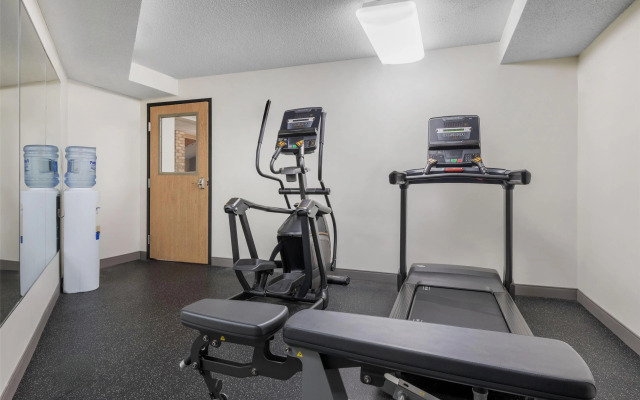 SureStay Plus Hotel by Best Western Litchfield