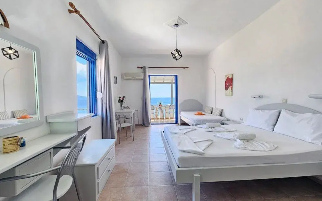 Pavlis Studios Ormos